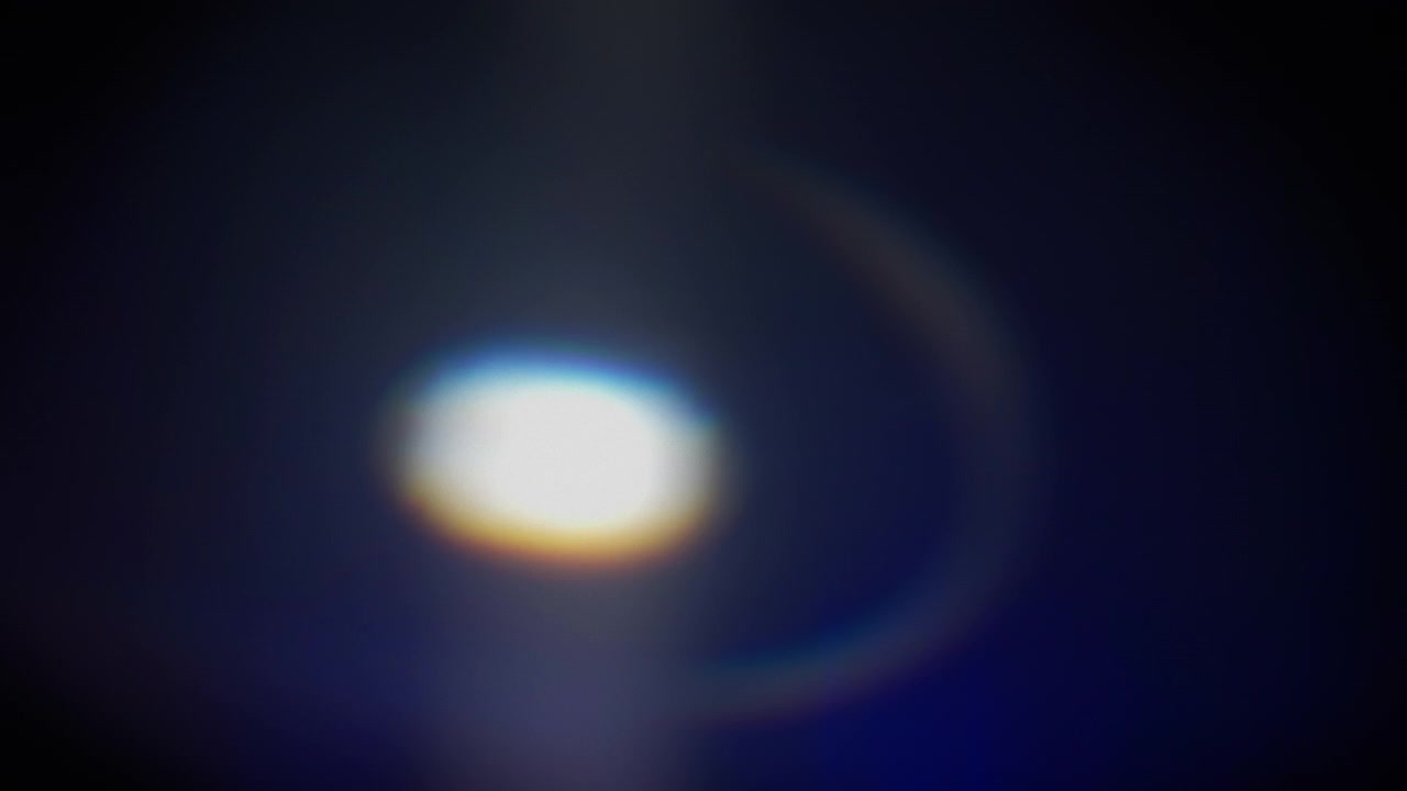Paquete de superposiciones de fugas de luz y refracciones de prisma de arcoíris.