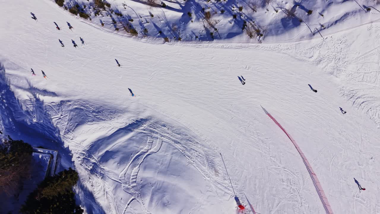 Visitors enjoy winter sports in Bulgaria's snowy Carpathians