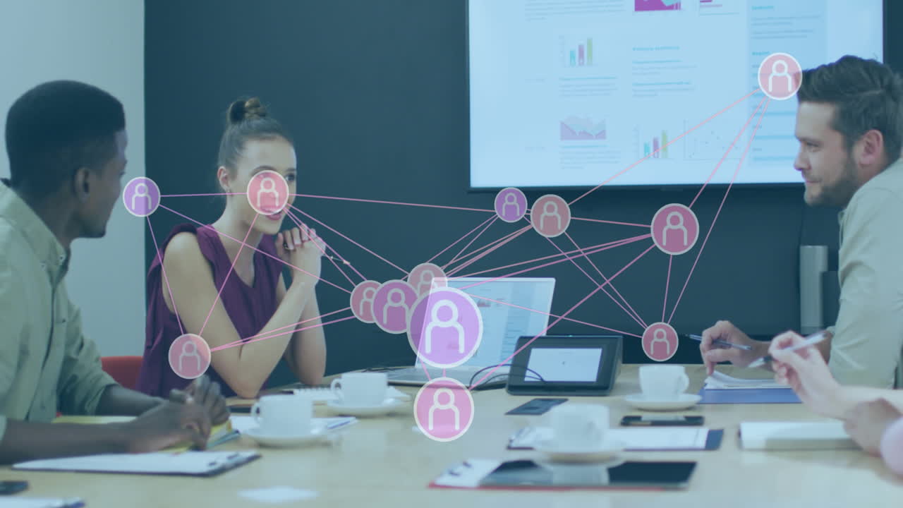 animación de la red de conexiones e iconos sobre personas de negocios en la oficina