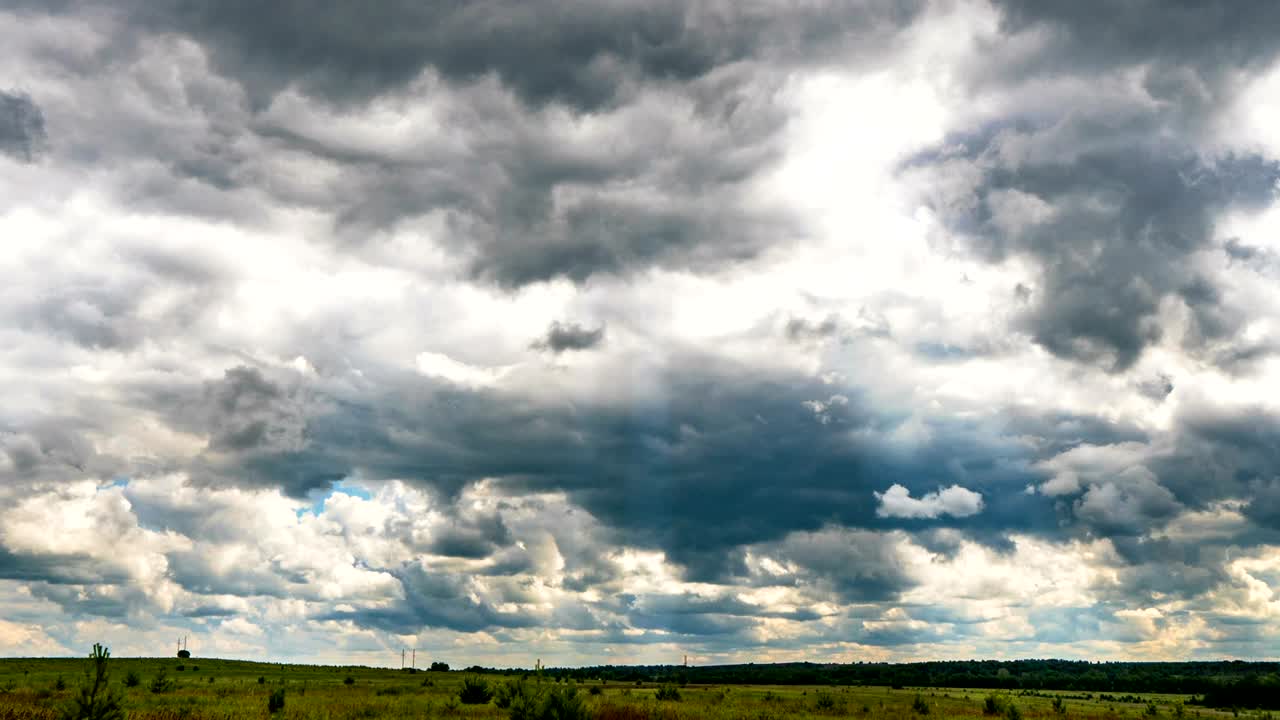 el lapso de tiempo nublado el cúmulo de nubes las olas del lapso del tiempo, el bucle de video