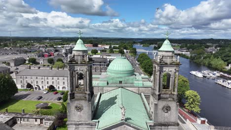 Drone-Flying-Through-Church-Steeples