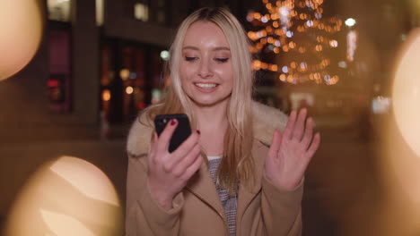 young lady buys perfect christmas present - in slowmotion