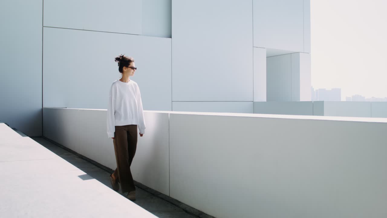 Woman in Modern Architecture