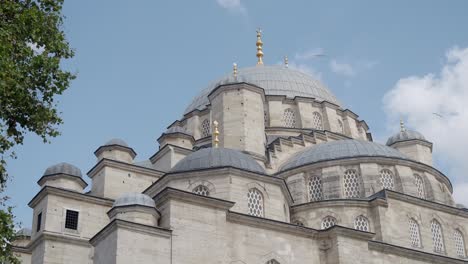 istanbul mosque: architectural marvel of islamic design