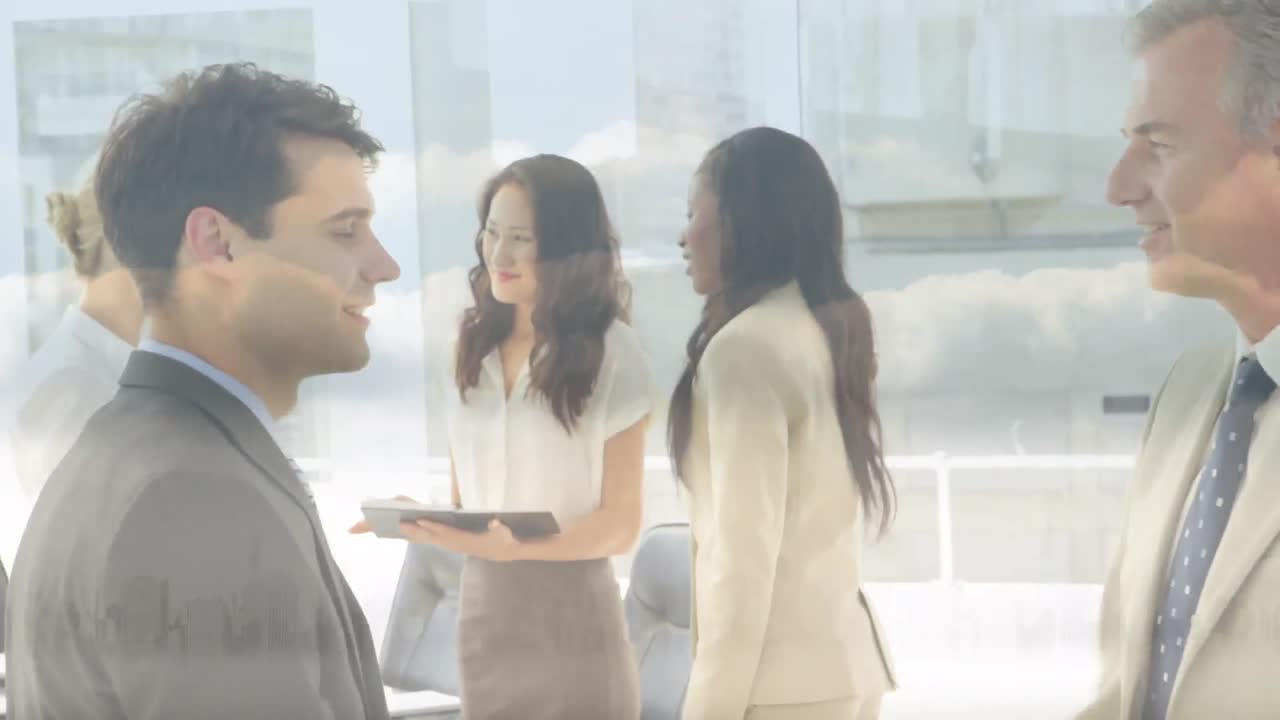 도시 풍경 위에서 사업가의 악수 애니메이션