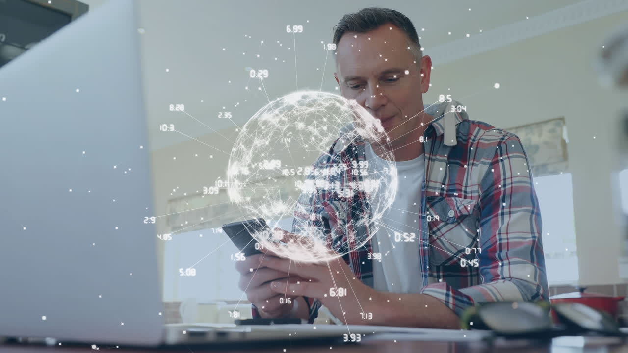 animación del globo con conexiones sobre el hombre usando un teléfono inteligente