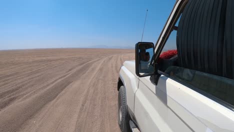 desert safari car sand dunning in the egypt desert