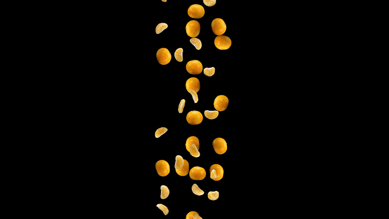 Arance che cadono con canale alfa