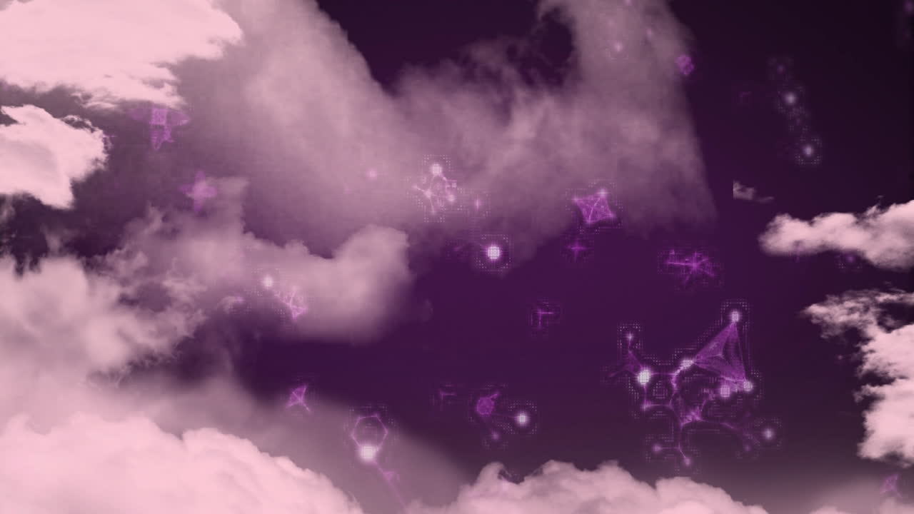 In animazione, stelle e forme viola luminose che si formano tra le nuvole del cielo scuro