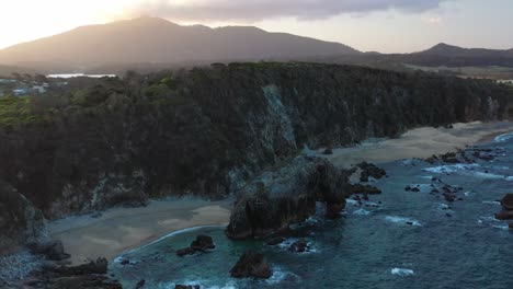 An-Excellent-Vista-Aérea-View-Of-Horse-Head-Rock-On-The-Beach-In-New-South-Wales-Australia-2