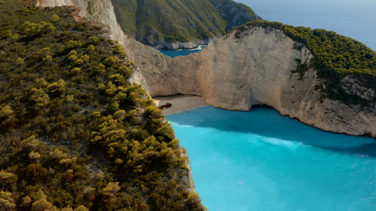 famoso destino turístico de viajes a grecia de la playa del naufragio