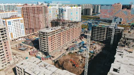 vista aérea del complejo de apartamentos en construcción