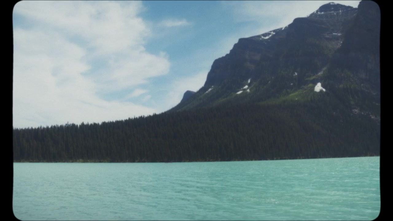 Il lago Louise nel Parco Nazionale di Banff