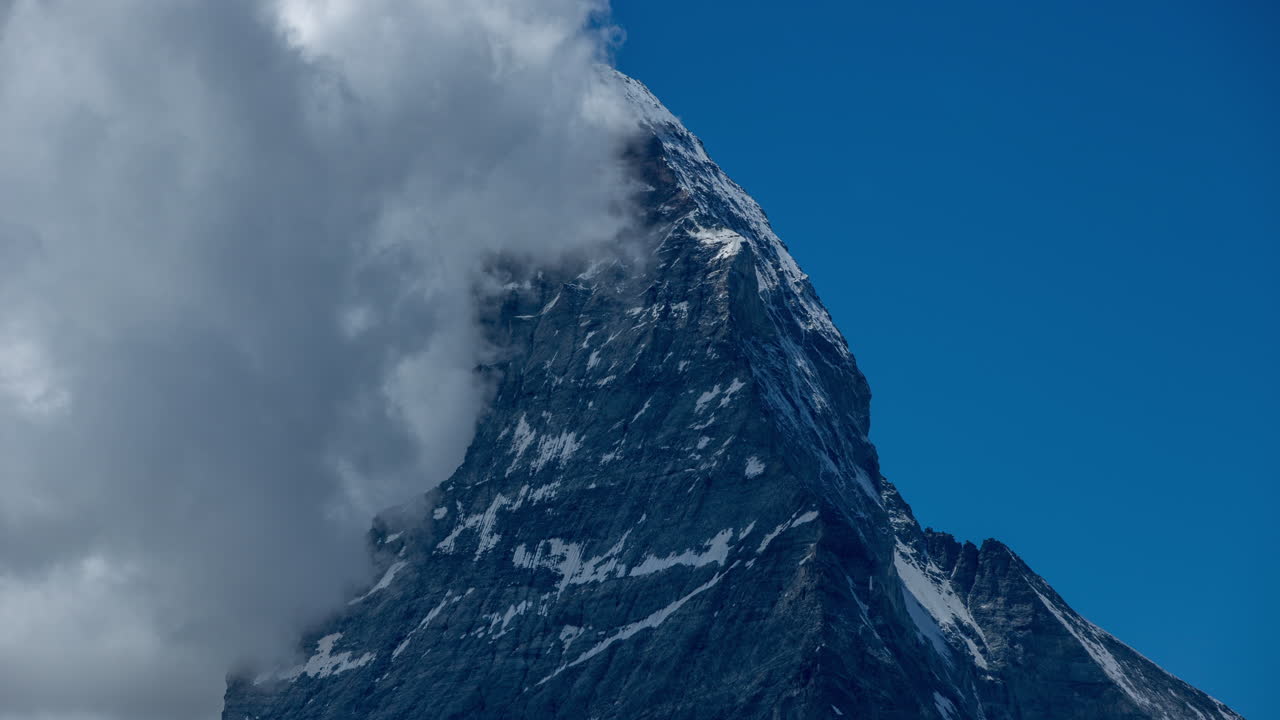 zoom del día de matterhorn 4k 0