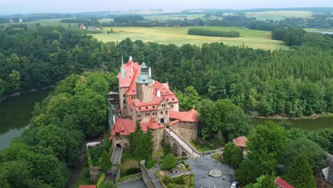 orbit of czocha castle grounds and surrounding greenery and water in poland