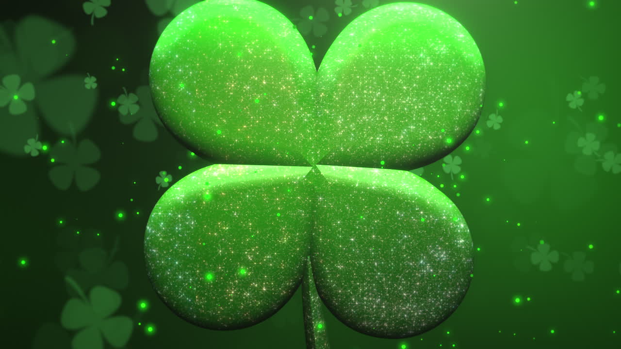 녹색 그라데이션에 파리 반짝이가 달린 사탕과 패션 토끼풀