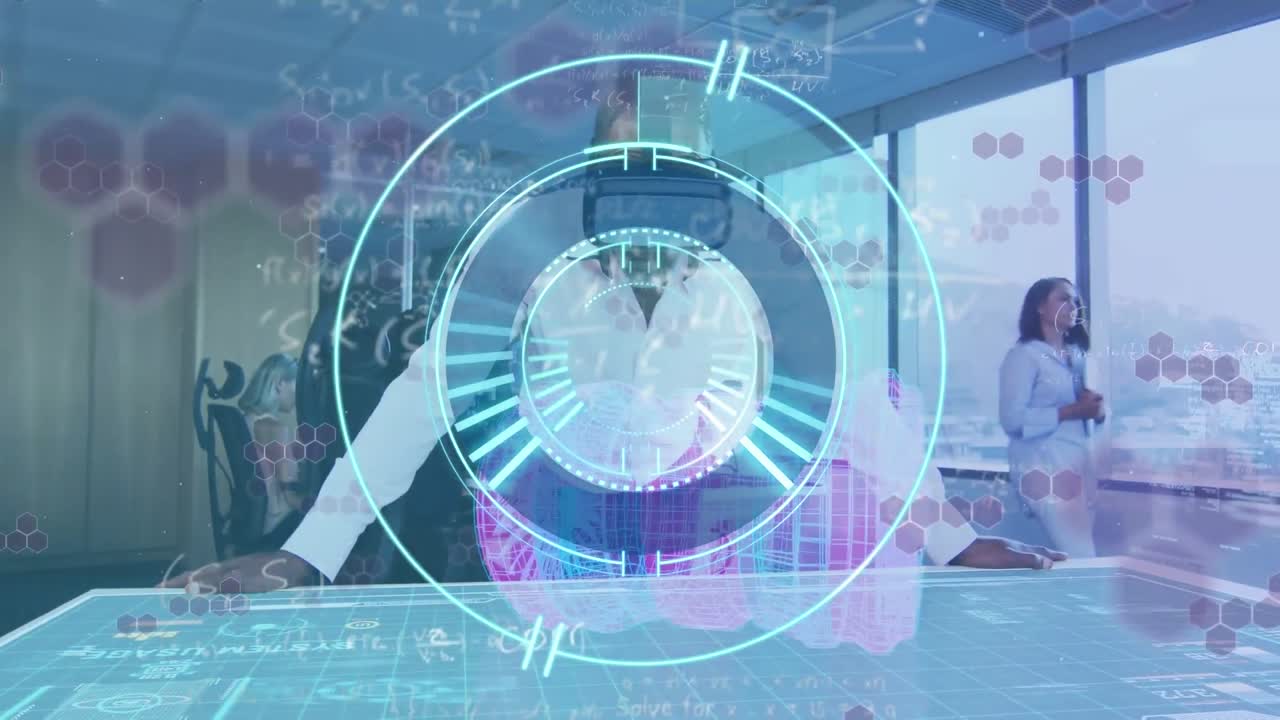 회전하는 안전 잠금의 애니메이션과 데이터 처리가 사무실에서 일하는 vr 헤드 ⁇ 에서 사람 위에