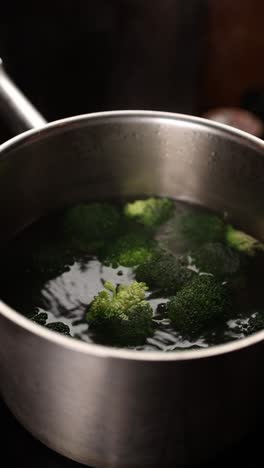 boiling broccoli in a pot