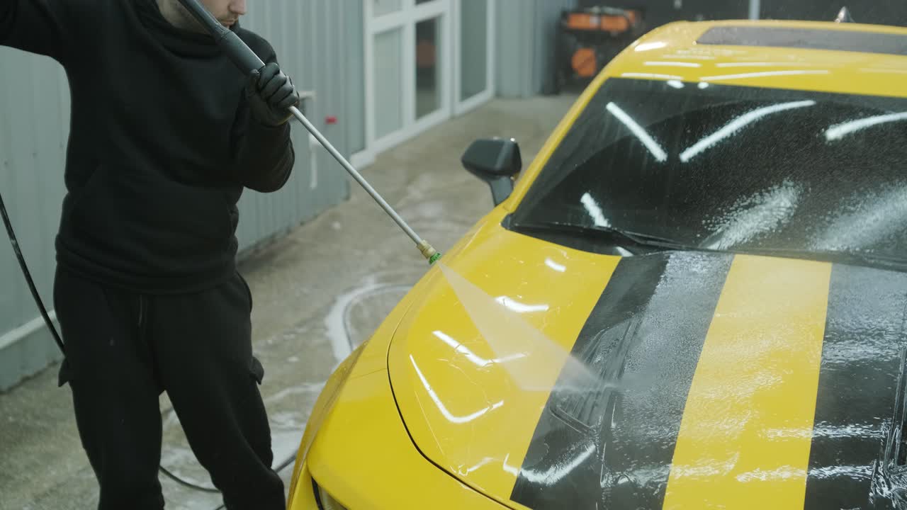 Professional Car Detailing – Washing, Ceramic Coating, and Interior Cleaning