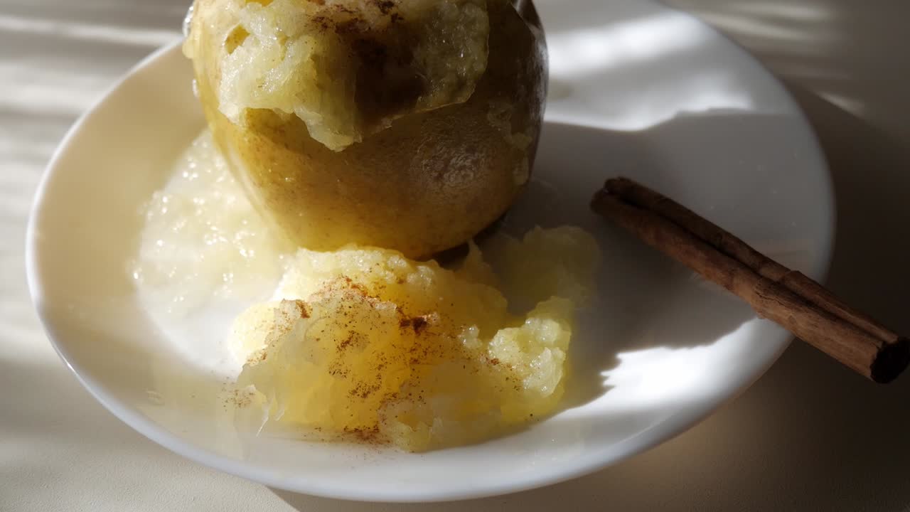 manzana al horno con canela
