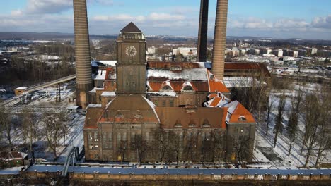 Wärmekraftwerk-Szombierki,-Industrie,-Winterlandschaft-Von-Bytom,-Polen