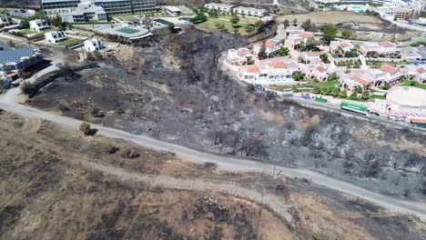 Rhodes-Daños-Por-Incendios-Forestales-Después-De-Que-El-Cuerpo-De-Bomberos-Se-Fuera-En-Grecia,-Rhodes-Se-Quemó-En-Lindos,-Archangelos,-Masari,-Agathi,-Malonas,-Lardos,-Kalathos,-Asklepieion