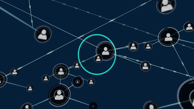 Animazione di una rete di icone di persone che trasferiscono dati su anelli blu pulsanti
