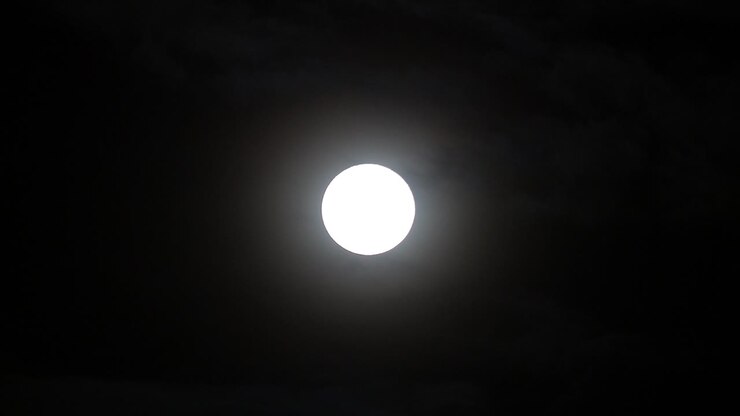 Full Moon light