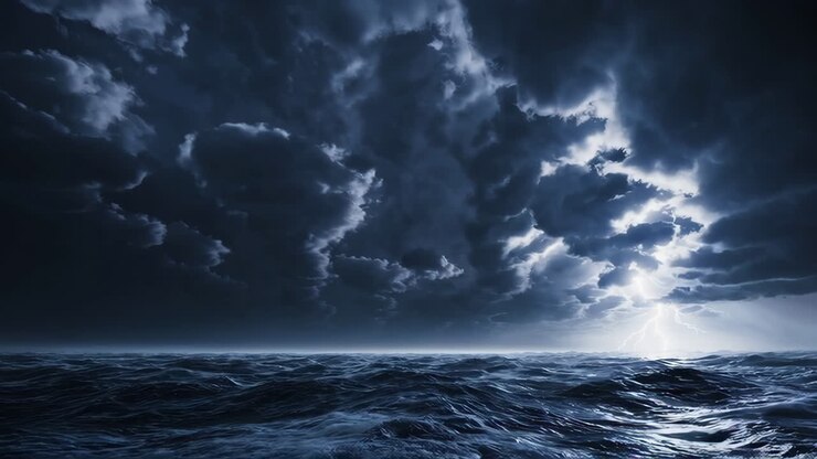 Mare tempestoso di notte