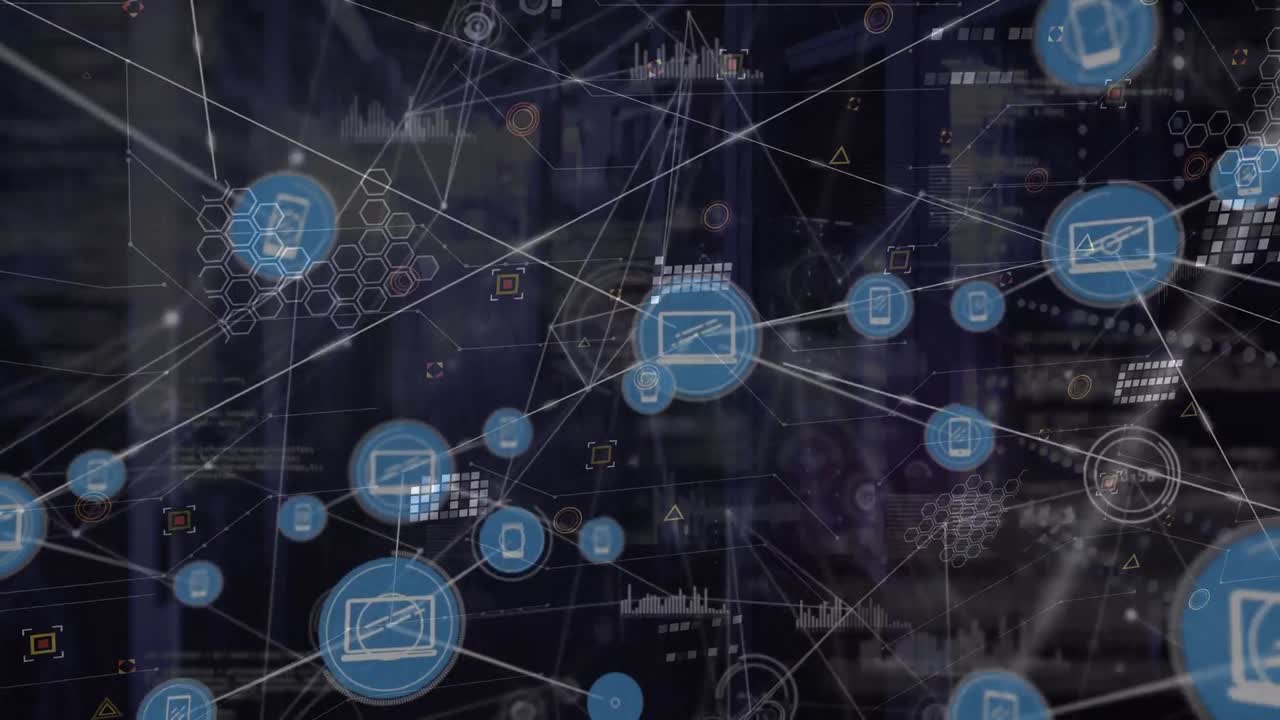 Animation af netværk af forbindelser med ikoner og databehandling over serverrum