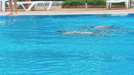 crianças felizes nas férias de verão