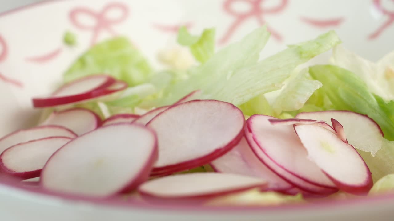 Radish and Lettuce Salad