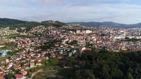 vista aérea de la ciudad de vigo, galicia, españa