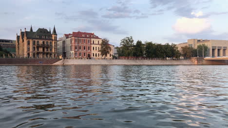 Paseo-En-Barco-Por-El-Oder