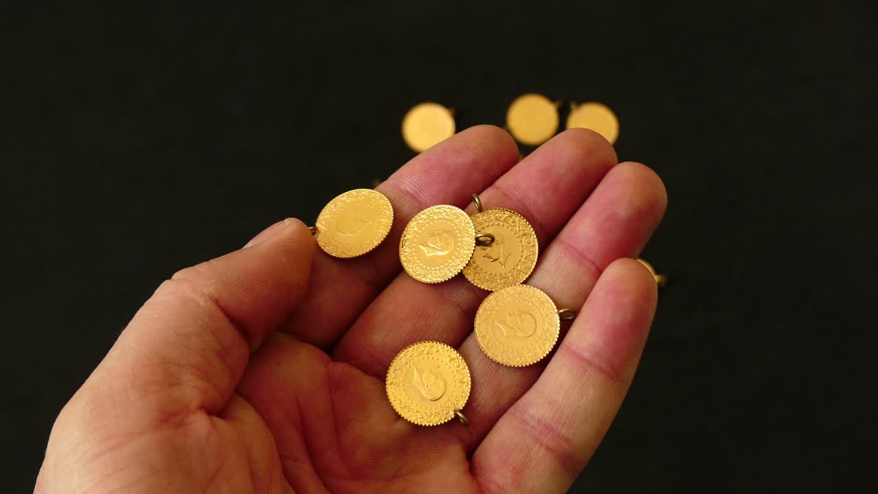 cuarto de oro turco, cuarto de oro de primer plano, mercado del oro, crisis económica y cuarto de oro turco,