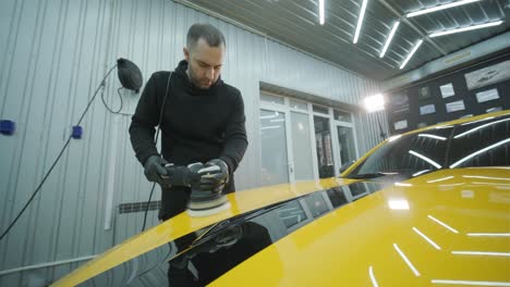 professional car detailing – washing, ceramic coating, and interior cleaning