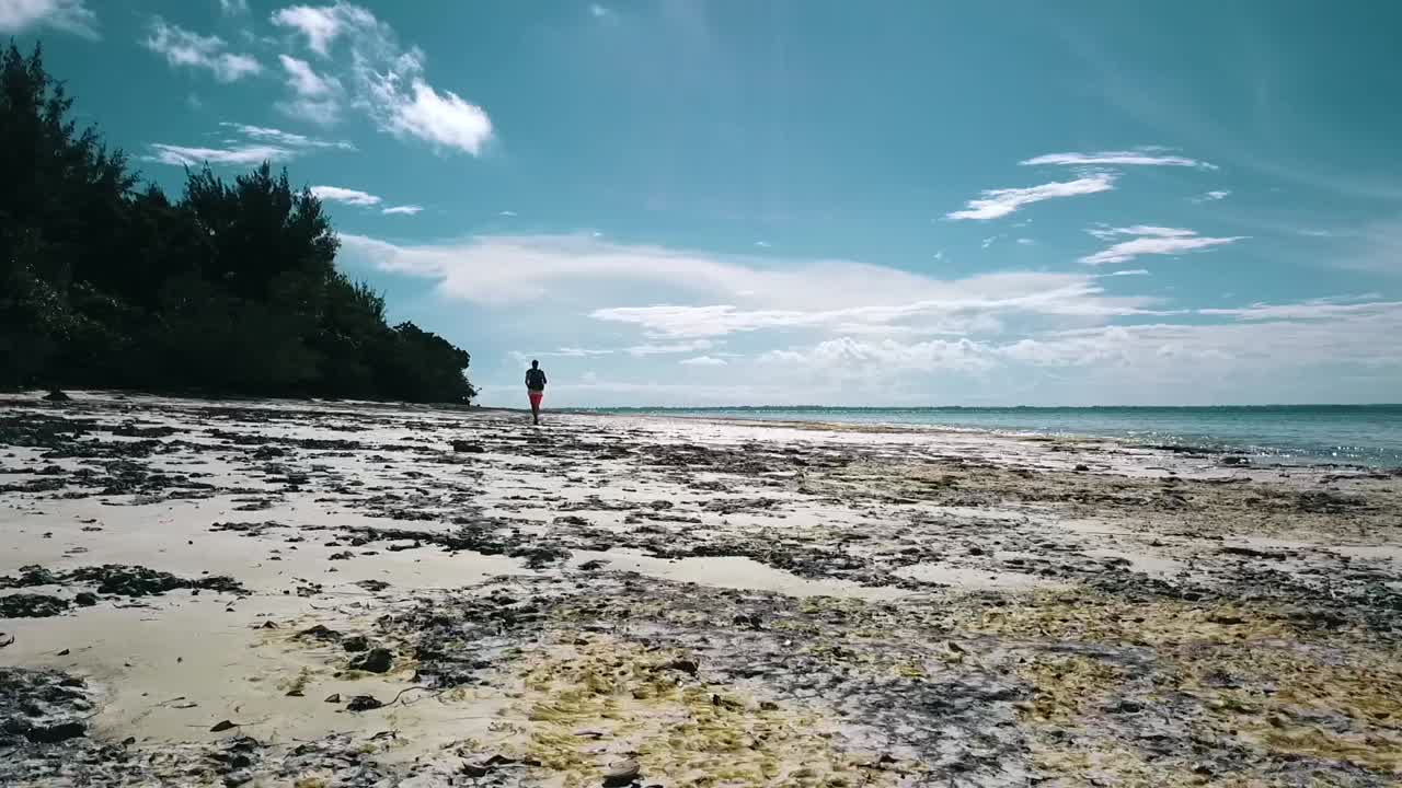 위대한 빨리 감기는 천천히 드론 샷을 올립니다.