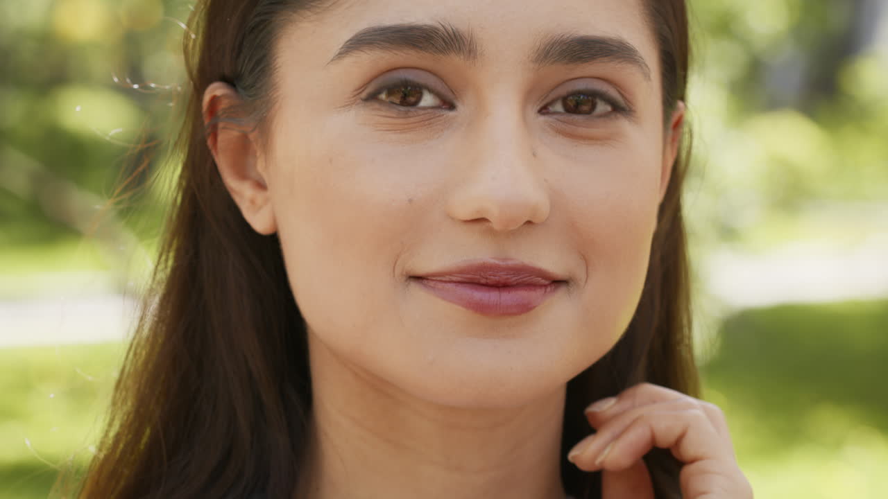 retrato de mujer en el parque