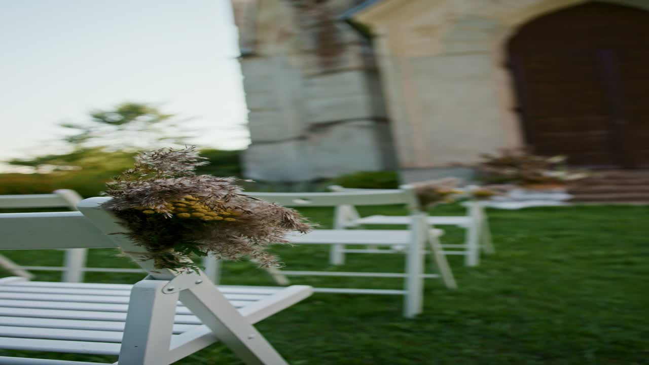 Outdoor Wedding Ceremony Decor