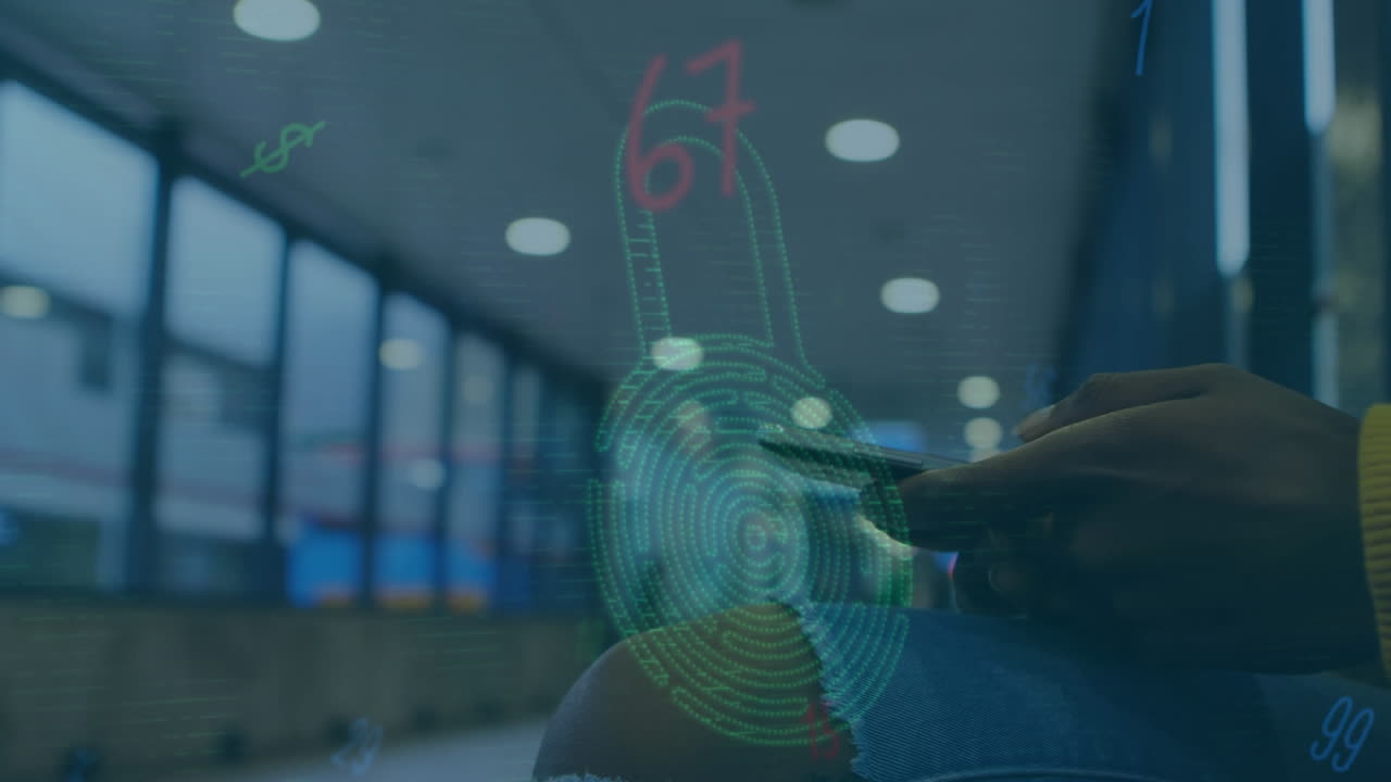 animación de una mujer usando un teléfono inteligente sobre un candado de seguridad