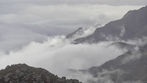 Zeitraffer-Von-Wolken-In-Den-Bergen-Von-Cordoba,-Argentinien