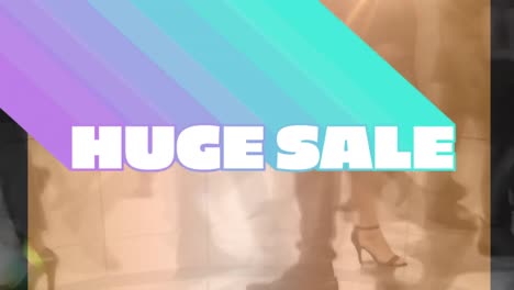 animación de texto de venta enorme sobre personas caminando