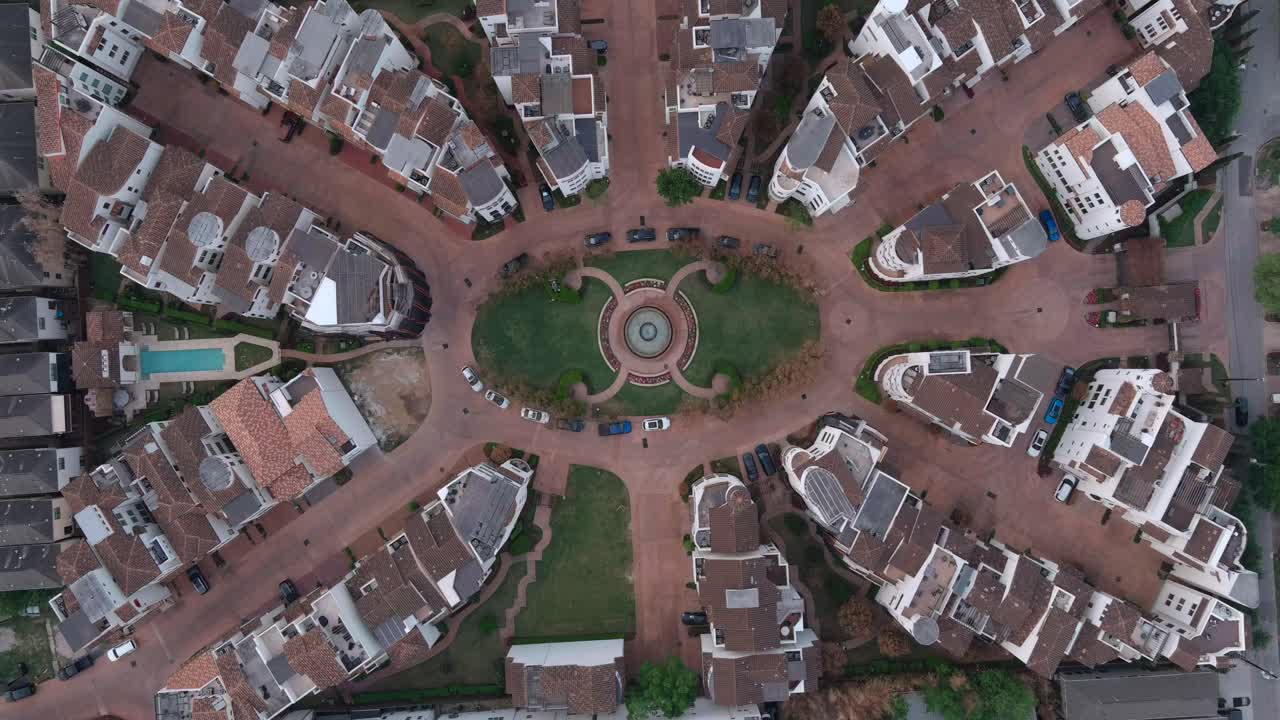 vista panorámica del próspero barrio militar de arroz en houston, texas