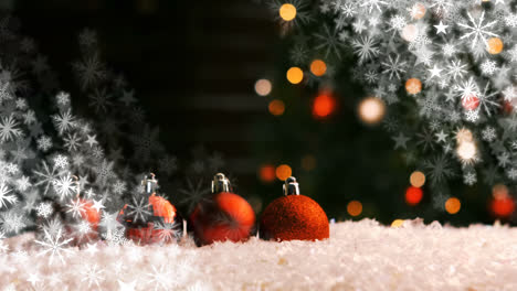 Christmas-decorations-and-snowflakes