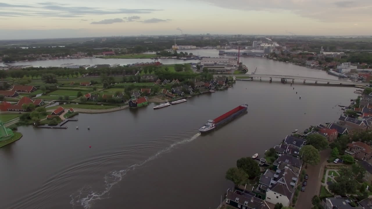 코그 잔데이크 (netherlands) 위의 항공 비행