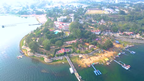 la presa de patratu lugar turístico y actividades deportivas acuáticas vista aérea