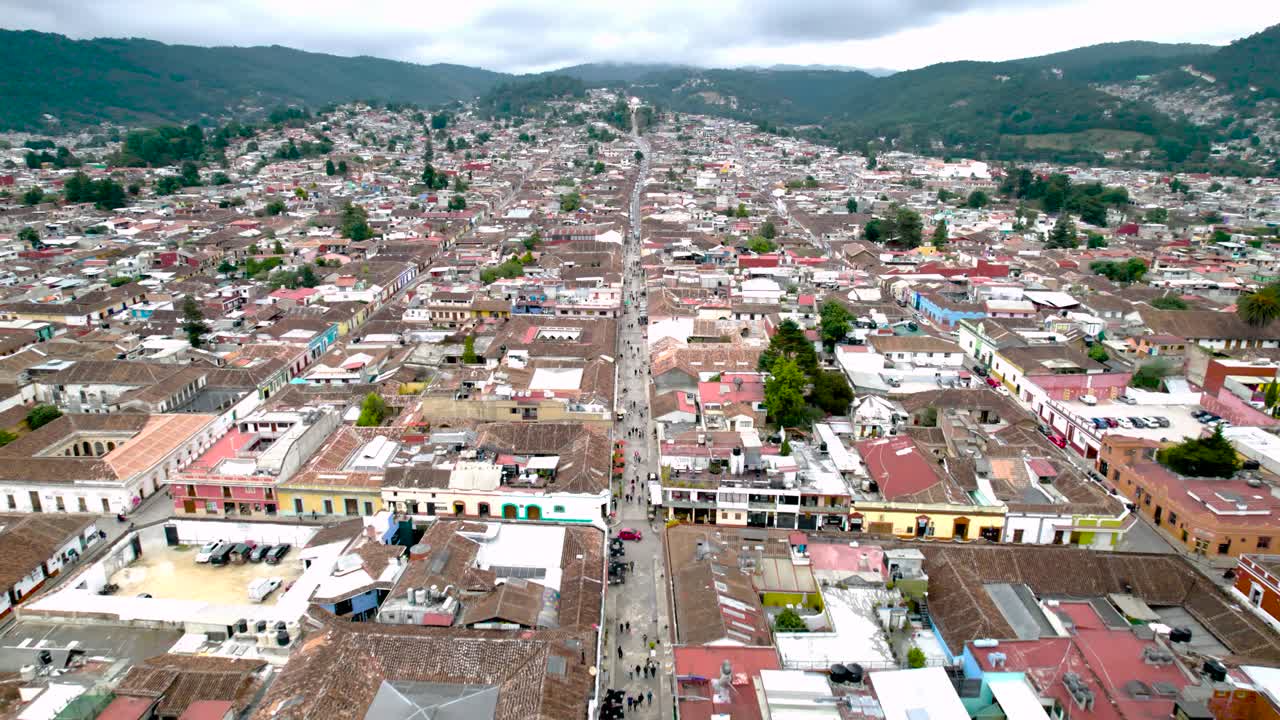 disparo de la vista del retroceso de san cristóbal de las casas, chiapas, méxico.