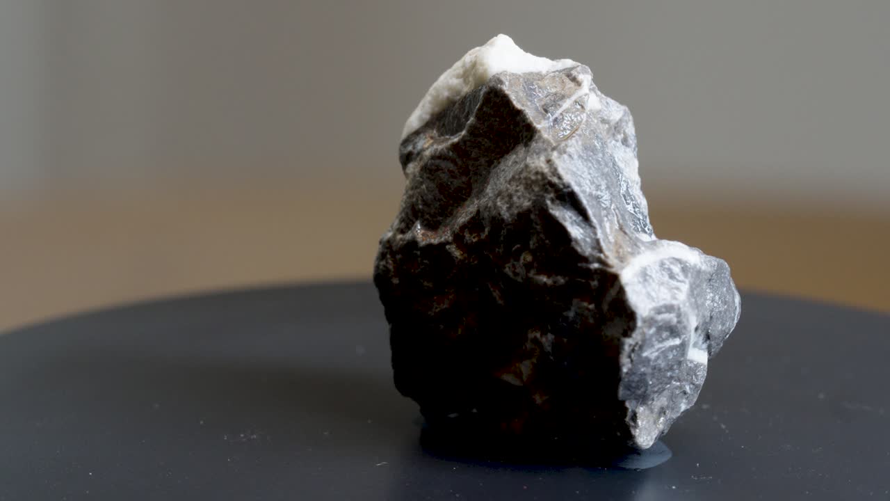 Stone with different patterns for the garden