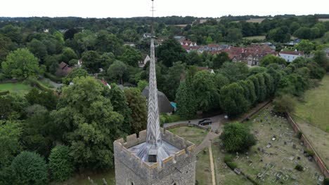 Enthüllen-St-Andrews-Kirche-Viel-Hadam-Hertfordshire-England-Drohne-Luftaufnahme