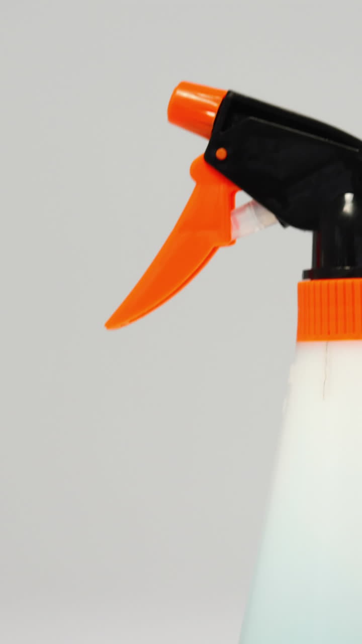 primer plano del frasco de pulverización